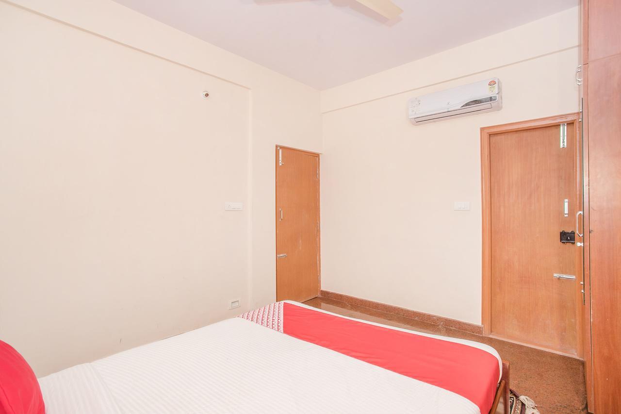 Oyo 9702 Hebbal Hotel บังกาลอร์ ภายนอก รูปภาพ