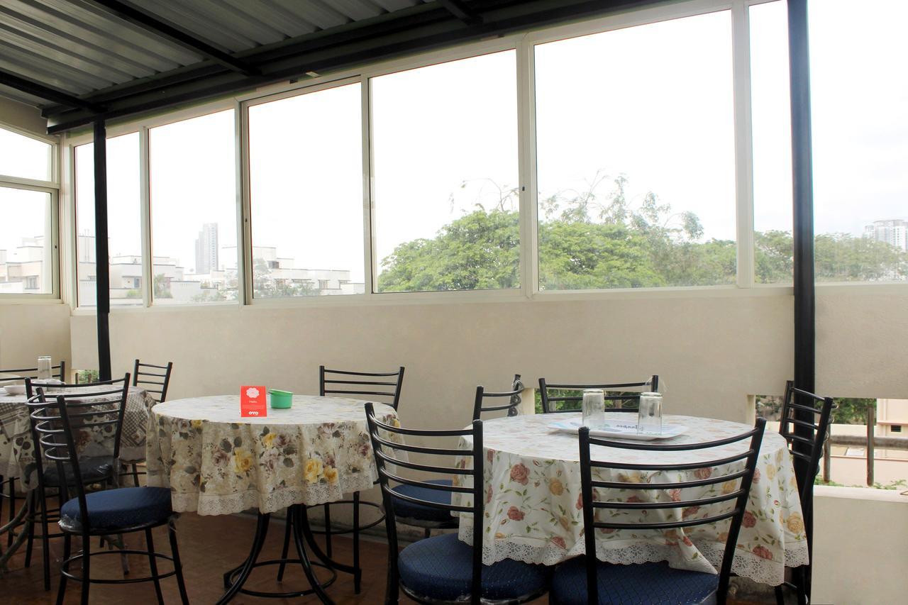 Oyo 9702 Hebbal Hotel บังกาลอร์ ภายนอก รูปภาพ